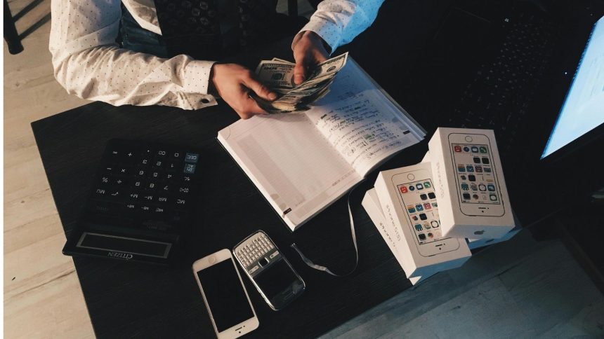 Five Ways to Become the Best Accountant